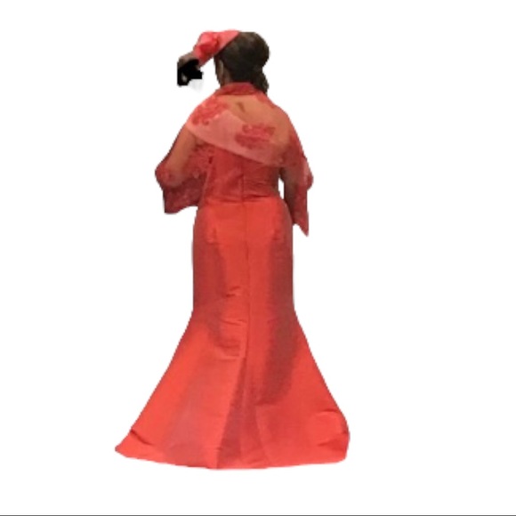 Ball gown from the Sachin & Babin Noir Collection Size 12 - Picture 3 of 16